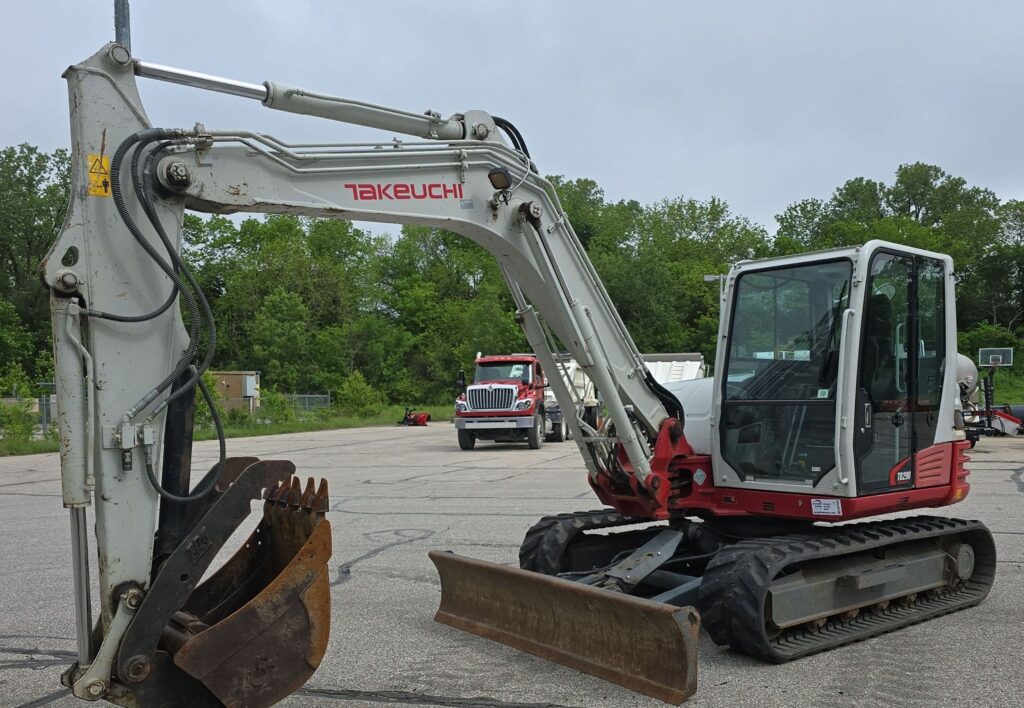 2014 Takeuchi TB290