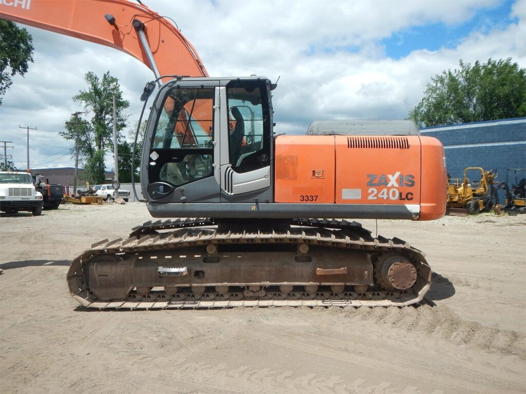 2006 HITACHI ZX240 LC-3