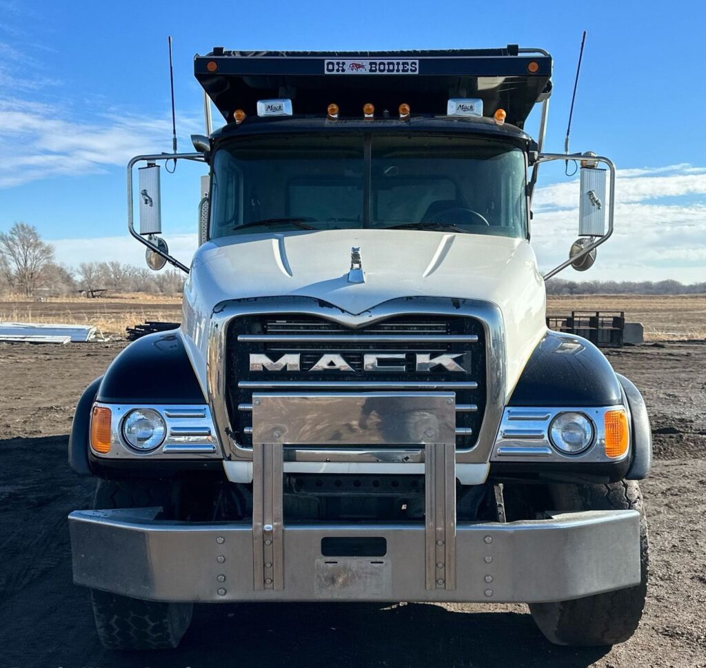 2006 Mack CV713 Dump Truck