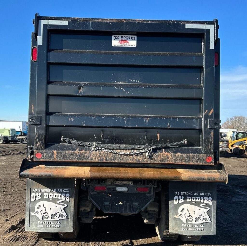 2006 Mack CV713 Dump Truck