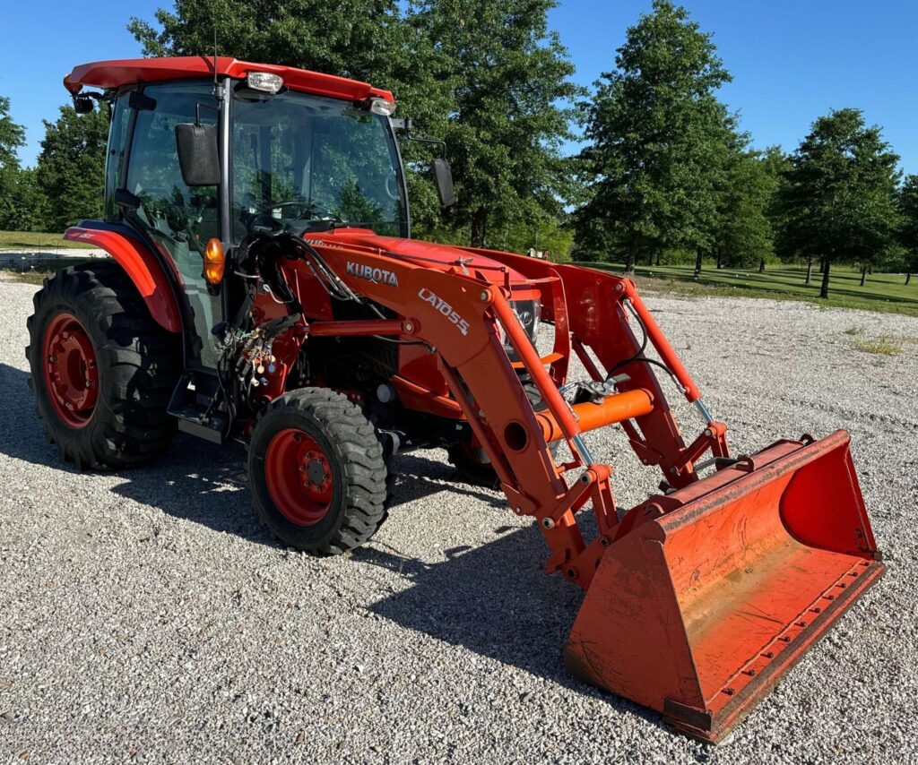 2016 Kubota L6060 MFWD Tractor