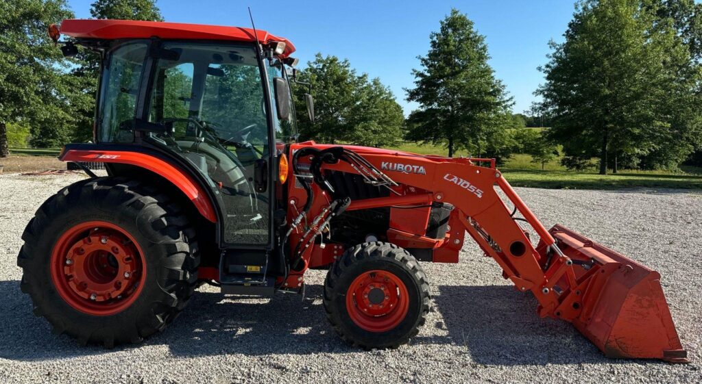 2016 Kubota L6060 MFWD Tractor