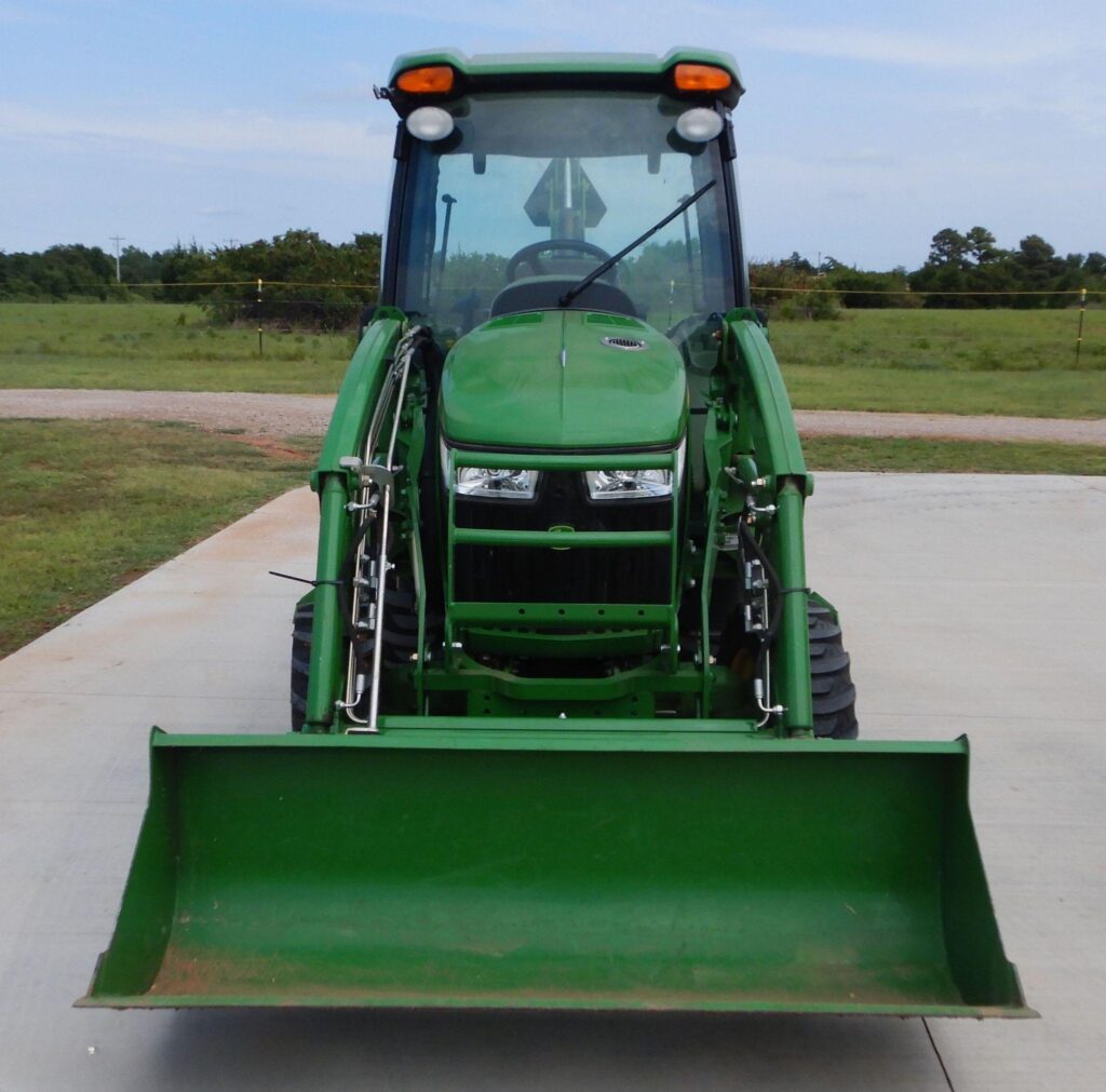 2019 John Deere 3039R