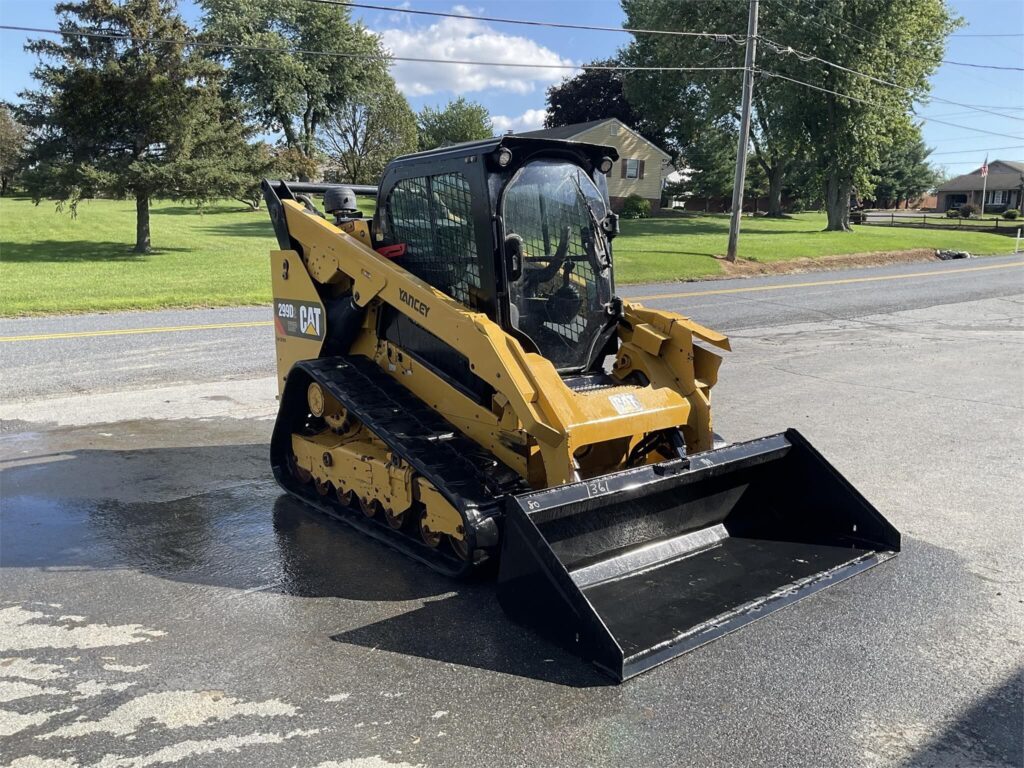 2018 Caterpillar 299D2 XHP Track Skid Steer Loader