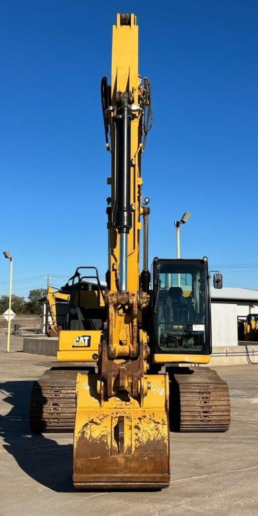 2018 Caterpillar 320 Excavator