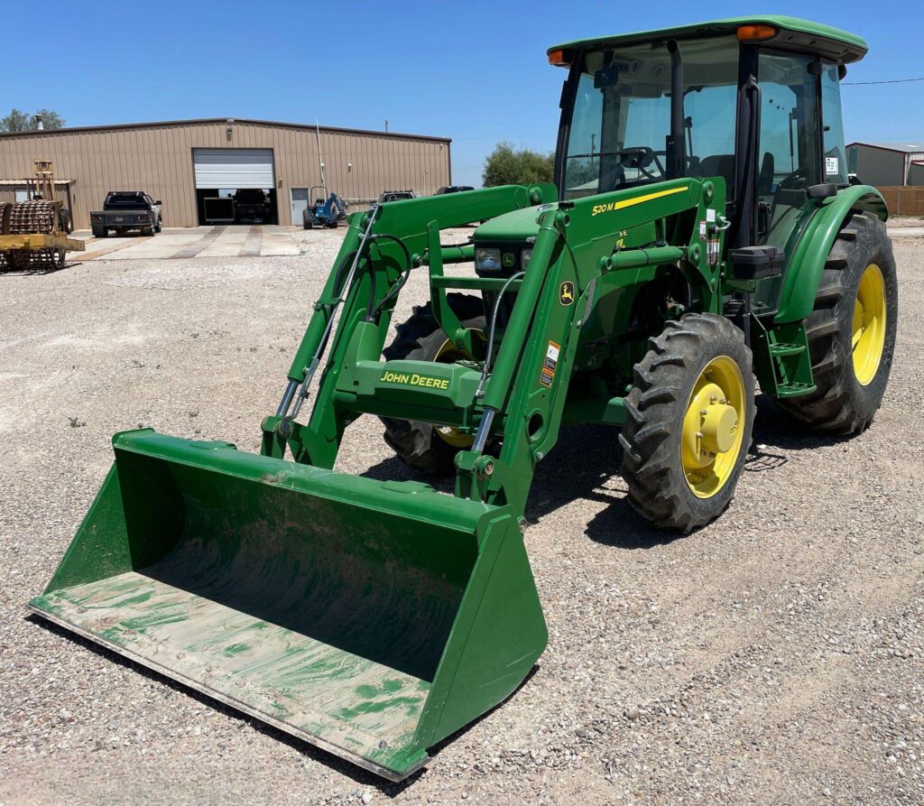 2018 John Deere 5075E