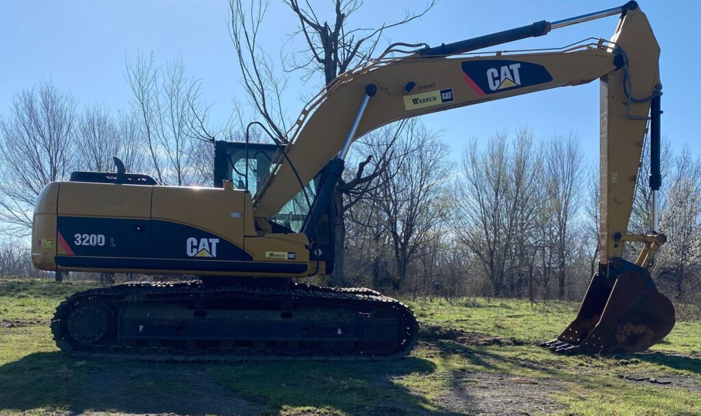 2011 Caterpillar 320DL Excavator