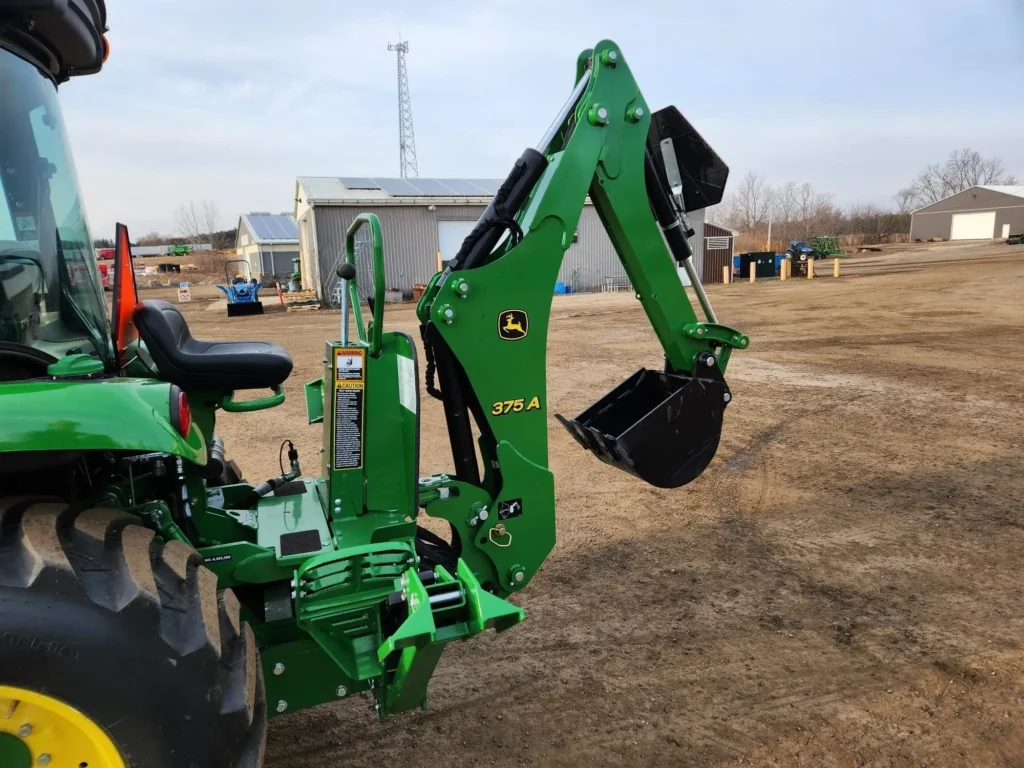 2021 John Deere 3039R Tractor