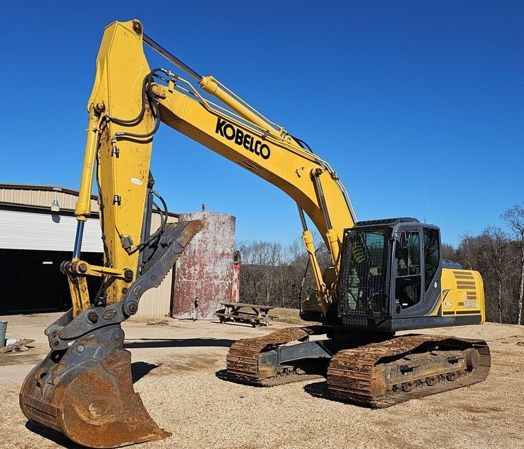 2013 Kobelco SK210LC Excavator