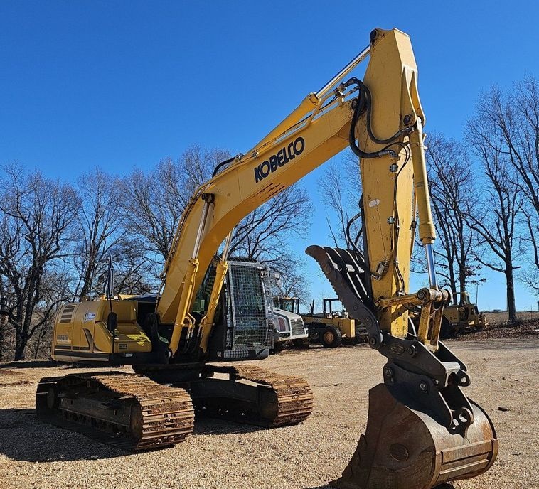 2013 Kobelco SK210LC Excavator