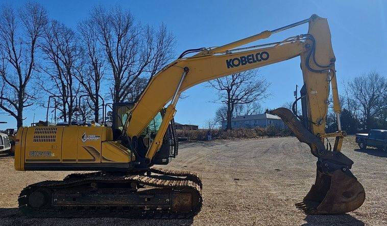 2013 Kobelco SK210LC Excavator