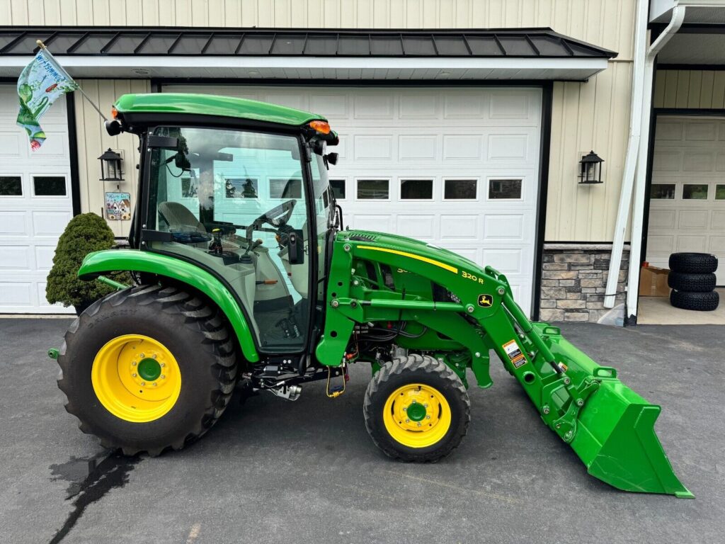 2021 John Deere 3039R w/ Attachments