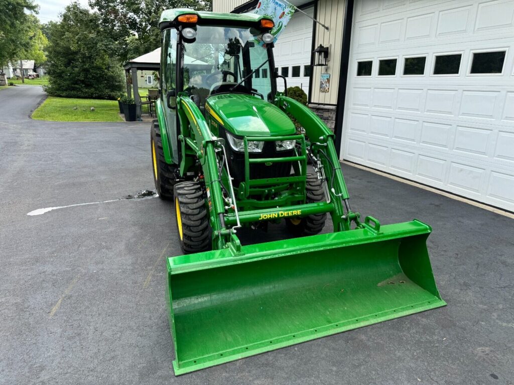 2021 John Deere 3039R w/ Attachments