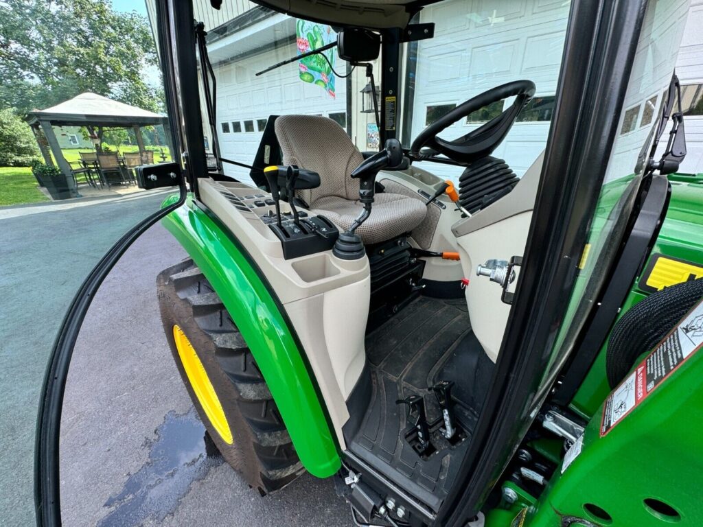 2021 John Deere 3039R w/ Attachments